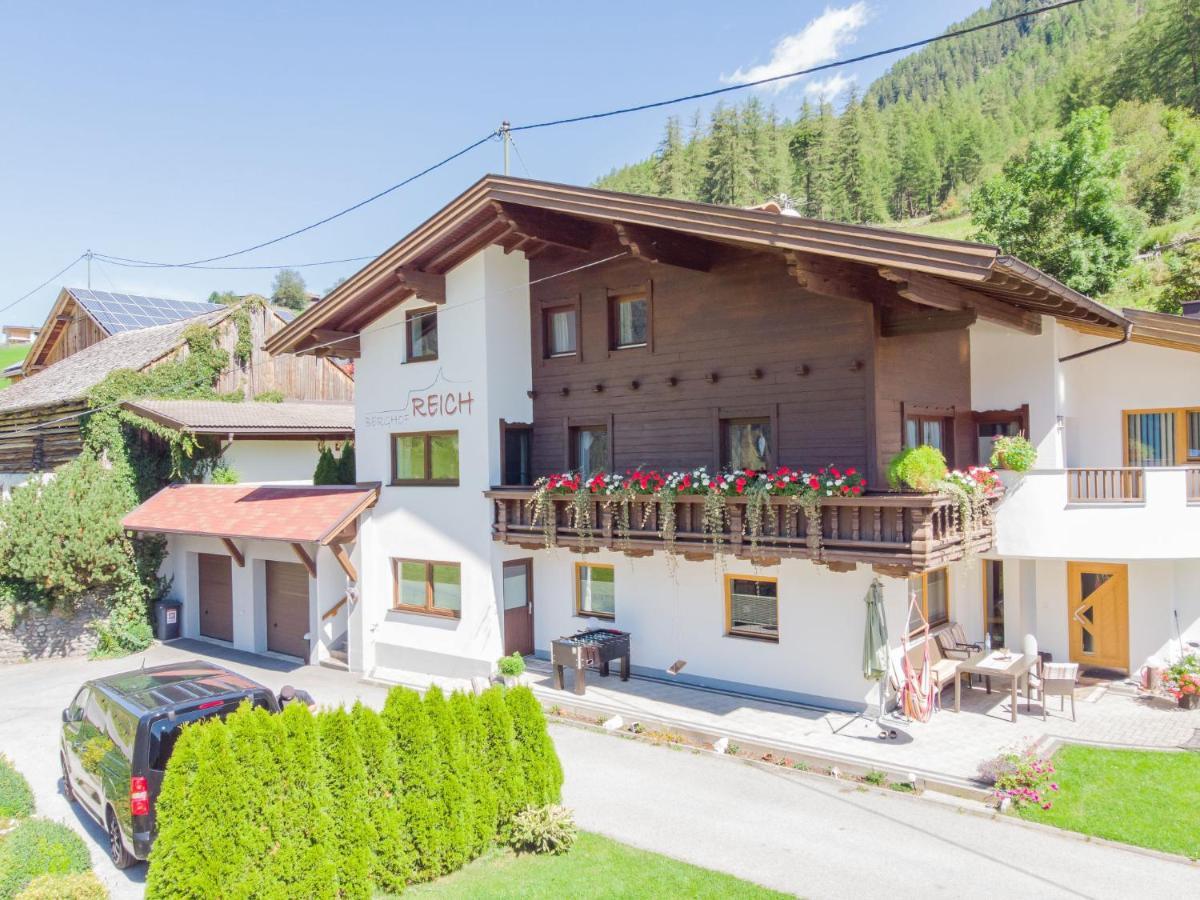 Holiday Home Berghof Reich By Interhome Längenfeld Exterior photo